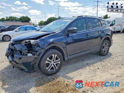2017 TOYOTA RAV4 LE JTMBFREV9HJ163736 - główne zdjęcie licytacji z USA - miniatura