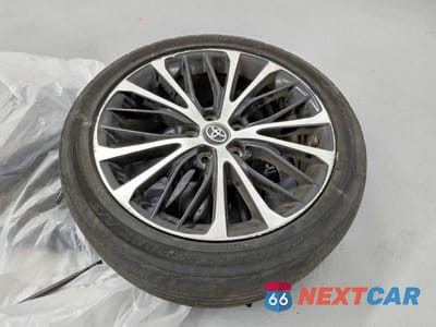 Zdjęcie 12 z 13 samochodu: 2018 TOYOTA CAMRY SE VIN:4T1B11HK3JU616749 - miniatura
