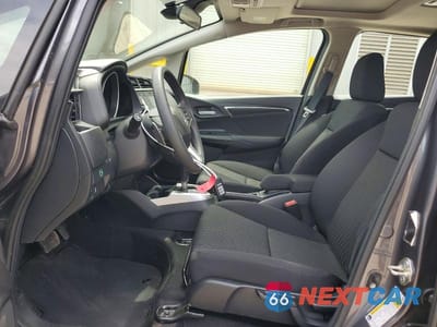 Zdjęcie 7 z 12 samochodu: 2020 HONDA FIT EX VIN:3HGGK5H85LM713740 - miniatura