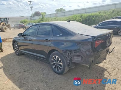 Drugie zdjęcie samochodu z przodu: 2022 VOLKSWAGEN JETTA S VIN:3VWCM7BU6NM015887 - miniatura