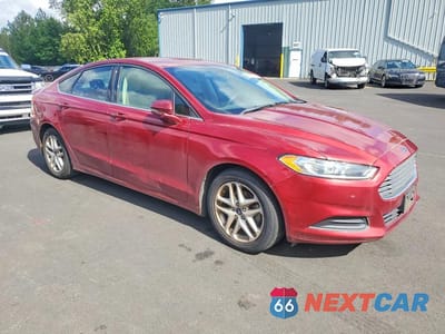 Czwarte zdjęcie samochodu z boku: 2015 FORD FUSION SE VIN:3FA6P0HD2FR244258 - miniatura