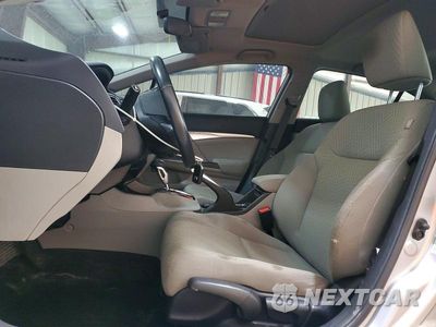 Zdjęcie 7 z 12 samochodu: 2015 HONDA CIVIC LX VIN:2HGFB2F50FH061812 - miniatura
