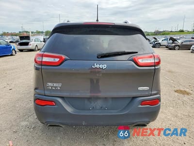 Zdjęcie 6 z 13 samochodu: 2017 JEEP CHEROKEE LATITUDE VIN:1C4PJMCS1HW531359 - miniatura