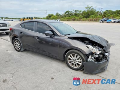 Czwarte zdjęcie samochodu z boku: 2017 MAZDA 3 SPORT VIN:3MZBN1U7XHM155362 - miniatura
