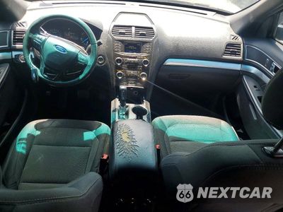 Zdjęcie 8 z 13 samochodu: 2017 FORD EXPLORER XLT VIN:1FM5K7DH6HGB43090 - miniatura
