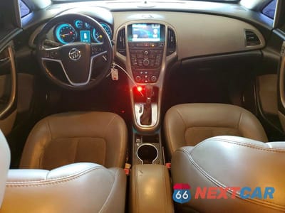 Zdjęcie 8 z 12 samochodu: 2014 BUICK VERANO VIN:1G4PP5SK7E4157736 - miniatura