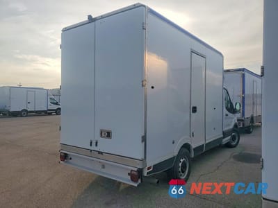 Trzecie zdjęcie samochodu z tyłu: 2020 FORD TRANSIT T-350 VIN:1FDBW5Z81LKB30337 - miniatura
