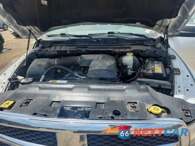Zdjęcie 11 z 12 samochodu: 2018 RAM 1500 ST VIN:1C6RR6FG3JS207998 - miniatura