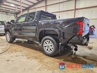 Drugie zdjęcie samochodu z przodu: 2026 TOYOTA TACOMA SR5 VIN:3TMKB5FN4TM066720 - miniatura