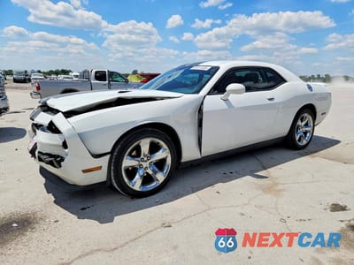 2011 DODGE CHALLENGER 2B3CJ4DG7BH596734 - główne zdjęcie licytacji z USA - miniatura