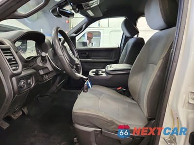 Zdjęcie 7 z 12 samochodu: 2022 RAM 3500 TRADESMAN VIN:3C63RRGL7NG135588 - miniatura