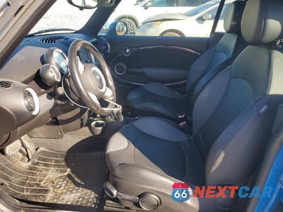Zdjęcie 7 z 12 samochodu: 2010 MINI COOPER S VIN:WMWMS3C54ATZ84920 - miniatura