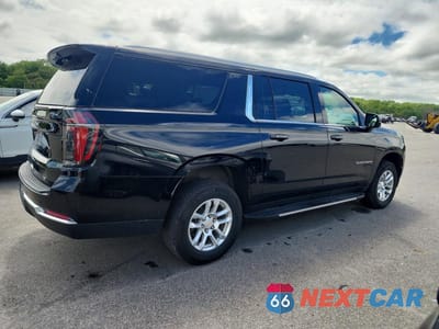 Trzecie zdjęcie samochodu z tyłu: 2025 CHEVROLET SUBURBAN K1500 LT VIN:1GNS6CRD5SR290143 - miniatura
