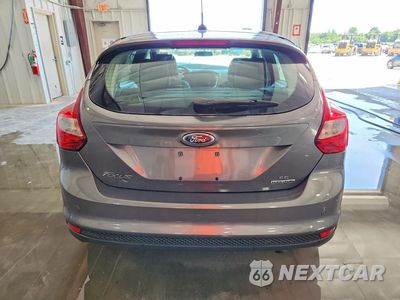 Zdjęcie 6 z 13 samochodu: 2014 FORD FOCUS SE VIN:1FADP3K22EL448863 - miniatura