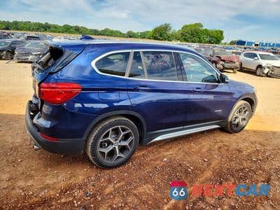 Trzecie zdjęcie samochodu z tyłu: 2017 BMW X1 XDRIVE28I VIN:WBXHT3C38H5F79924 - miniatura