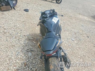 Zdjęcie 6 z 9 samochodu: 2026 KAWASAKI NINJA ZX-6R VIN:JKBZXJJ14TA041445 - miniatura