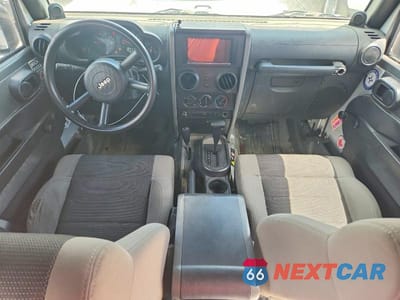 Zdjęcie 8 z 12 samochodu: 2007 JEEP WRANGLER X VIN:1J4GA39197L140348 - miniatura