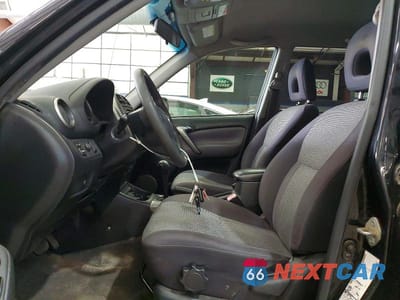 Zdjęcie 7 z 13 samochodu: 2005 TOYOTA RAV4 BASE VIN:JTEHD20V050072446 - miniatura