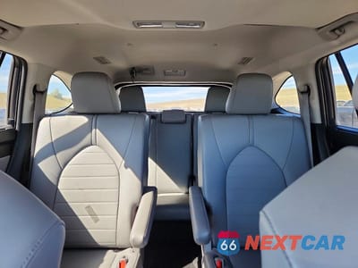 Zdjęcie 10 z 13 samochodu: 2020 TOYOTA HIGHLANDER XLE VIN:5TDGZRAH9LS021461 - miniatura