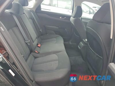 Zdjęcie 10 z 12 samochodu: 2021 KIA K5 LXS VIN:5XXG14J25MG002060 - miniatura