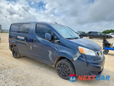 Czwarte zdjęcie samochodu z boku: 2015 NISSAN NV200 SV VIN:3N6CM0KN0FK702215 - miniatura