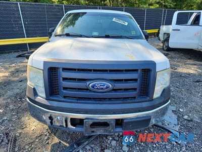 Piąte zdjęcie samochodu w środku: 2011 FORD F150 SUPER CAB VIN:1FTEX1CMXBFA23792 - miniatura