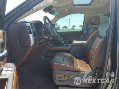 Zdjęcie 7 z 12 samochodu: 2018 CHEVROLET SILVERADO C1500 HIGH COUNTRY VIN:3GCPCTEJ5JG289575 - miniatura