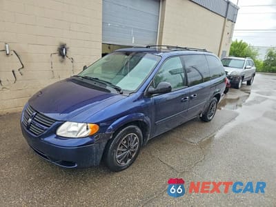 Drugie zdjęcie samochodu z przodu: 2005 DODGE GRAND CARAVAN SE VIN:2D4GP24RX5R349102 - miniatura