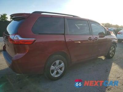 Trzecie zdjęcie samochodu z tyłu: 2015 TOYOTA SIENNA LE VIN:5TDKK3DC7FS644982 - miniatura
