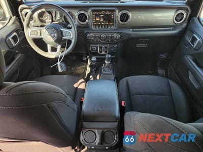 Zdjęcie 8 z 13 samochodu: 2023 JEEP WRANGLER SAHARA VIN:1C4HJXEG2PW650454 - miniatura