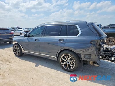 Drugie zdjęcie samochodu z przodu: 2024 BMW X7 XDRIVE40I VIN:5UX23EM0XR9S99737 - miniatura