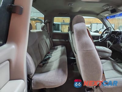 Zdjęcie 10 z 12 samochodu: 1999 GMC NEW SIERRA K1500 VIN:2GTEK19TXX1548007 - miniatura