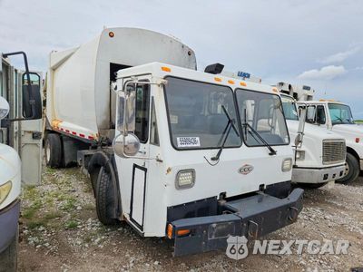 2006 CRANE CARRIER LOW ENTRY REFUSE TRUCK 1CYCCK4866T047636 - główne zdjęcie licytacji z USA - miniatura