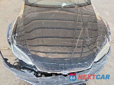 Zdjęcie 11 z 12 samochodu: 2016 TESLA MODEL S VIN:5YJSA1E1XGF151730 - miniatura