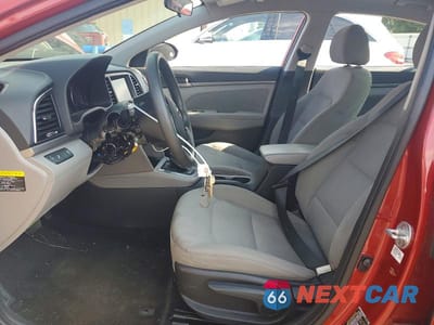 Zdjęcie 7 z 12 samochodu: 2018 HYUNDAI ELANTRA SEL VIN:5NPD84LF0JH253650 - miniatura