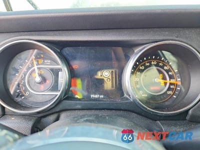 Zdjęcie 9 z 12 samochodu: 2019 JEEP WRANGLER UNLIMITED SAHARA VIN:1C4HJXEG6KW583060 - miniatura