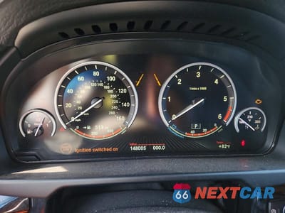 Zdjęcie 9 z 13 samochodu: 2015 BMW X5 XDRIVE35D VIN:5UXKS4C54F0N08559 - miniatura