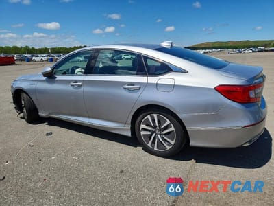 Drugie zdjęcie samochodu z przodu: 2019 HONDA ACCORD HYBRID EX VIN:1HGCV3F49KA017128 - miniatura