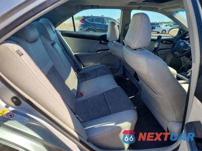 Zdjęcie 10 z 12 samochodu: 2012 TOYOTA CAMRY HYBRID XLE VIN:4T1BD1FK8CU042677 - miniatura