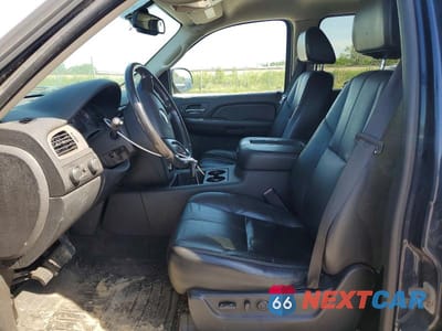 Zdjęcie 7 z 13 samochodu: 2008 CHEVROLET SUBURBAN K1500 LS VIN:1GNFK16358J205192 - miniatura