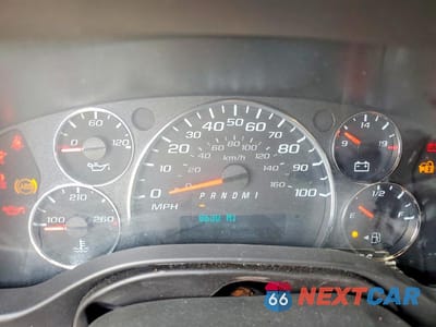 Zdjęcie 9 z 13 samochodu: 2025 CHEVROLET EXPRESS G2500 VIN:1GCWGAFP1S1257486 - miniatura