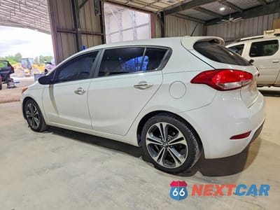 Drugie zdjęcie samochodu z przodu: 2016 KIA FORTE EX VIN:KNAFX5A80G5629436 - miniatura