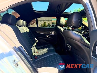 Zdjęcie 11 z 13 samochodu: 2020 MERCEDES-BENZ E 350 4MATIC VIN:WDDZF8EB9LA725227 - miniatura