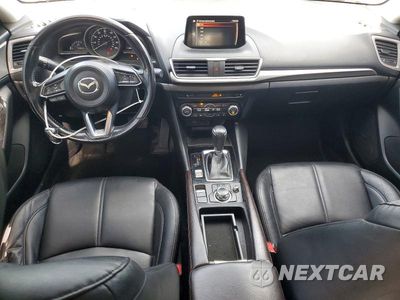 Zdjęcie 8 z 12 samochodu: 2017 MAZDA 3 TOURING VIN:3MZBN1V73HM116014 - miniatura