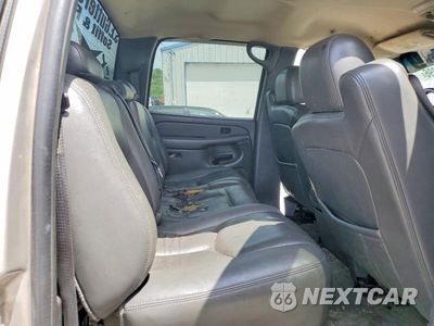 Zdjęcie 10 z 12 samochodu: 2004 CHEVROLET SILVERADO K2500 HEAVY DUTY VIN:1GCHK232X4F191158 - miniatura