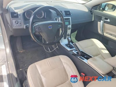 Zdjęcie 8 z 12 samochodu: 2011 VOLVO C70 T5 VIN:YV1672MC0BJ109510 - miniatura