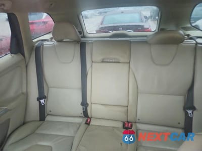 Zdjęcie 10 z 13 samochodu: 2010 VOLVO XC60 T6 VIN:YV4992DZ4A2023009 - miniatura