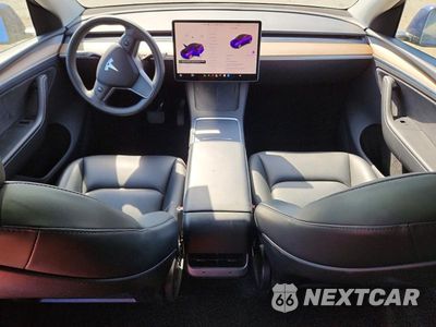 Zdjęcie 8 z 13 samochodu: 2023 TESLA MODEL Y VIN:7SAYGDEE5PA119636 - miniatura