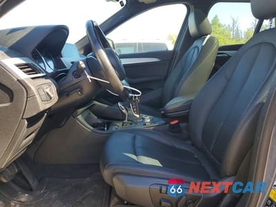 Zdjęcie 7 z 14 samochodu: 2021 BMW X1 XDRIVE28I VIN:WBXJG9C01M5S29430 - miniatura