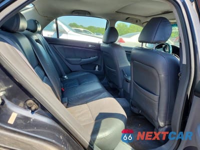 Zdjęcie 10 z 12 samochodu: 2004 HONDA ACCORD VIN:1HGCM66514A052908 - miniatura